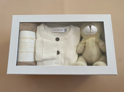 Neutral Baby Gift Box